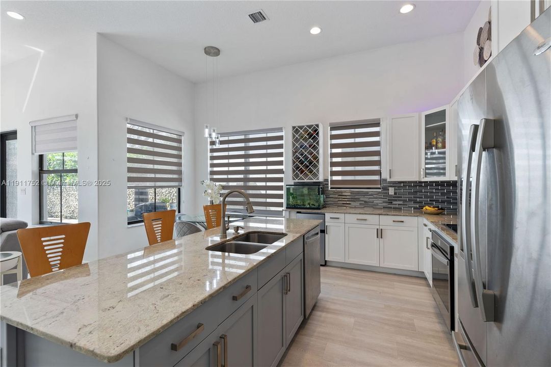 Active With Contract: $1,025,000 (4 beds, 3 baths, 2320 Square Feet)