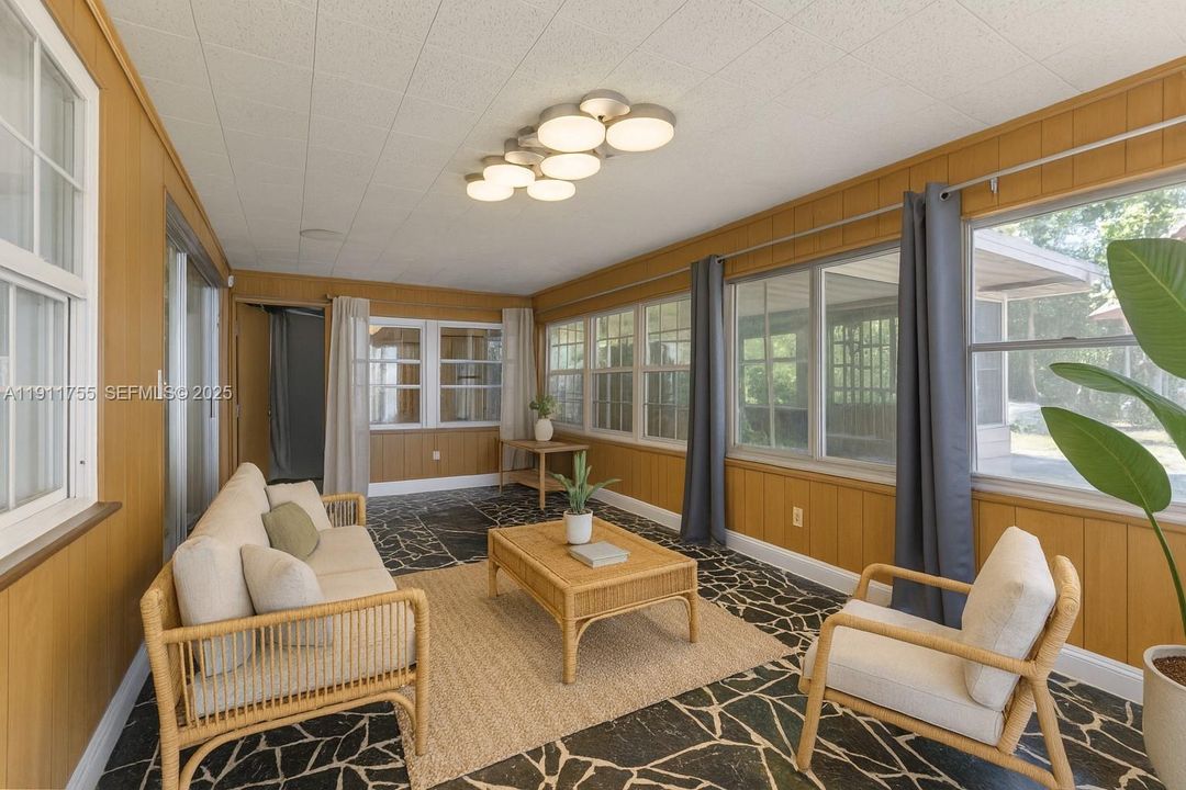 待售: $420,000 (4 贝兹, 2 浴室, 2522 平方英尺)