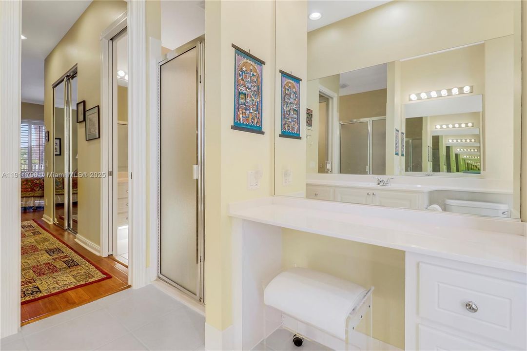 На продажу: $899,000 (3 спален, 3 ванн, 2221 Квадратных фут)