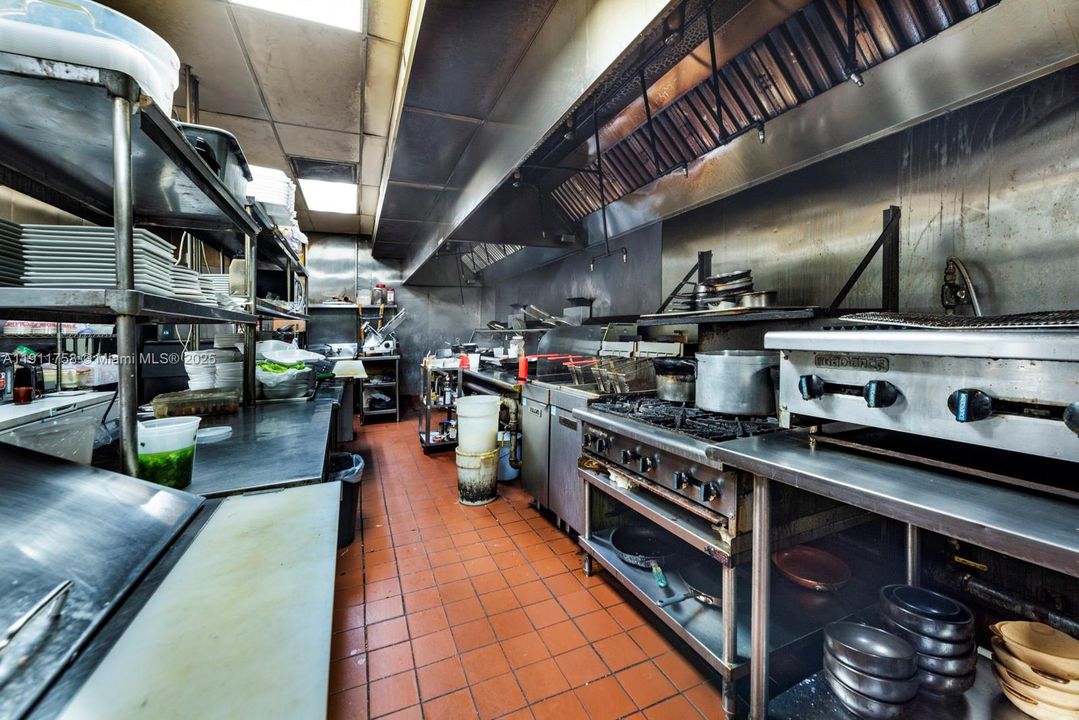 待售: $350,000 (0 贝兹, 0 浴室, 0 平方英尺)