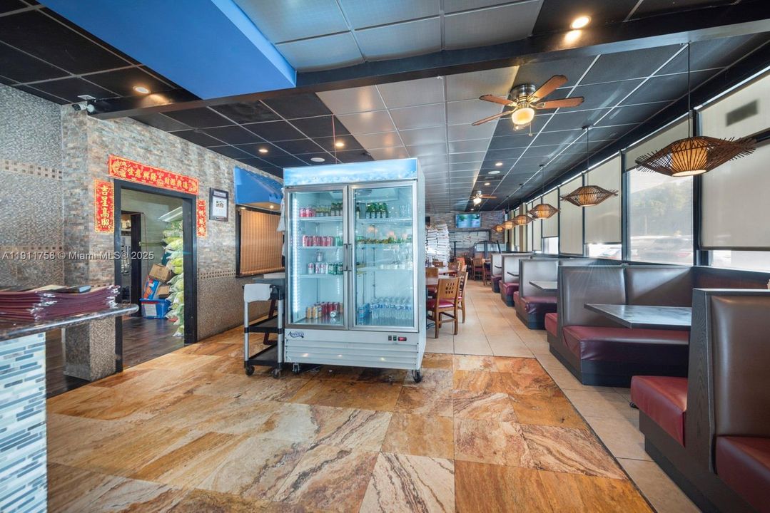 待售: $350,000 (0 贝兹, 0 浴室, 0 平方英尺)