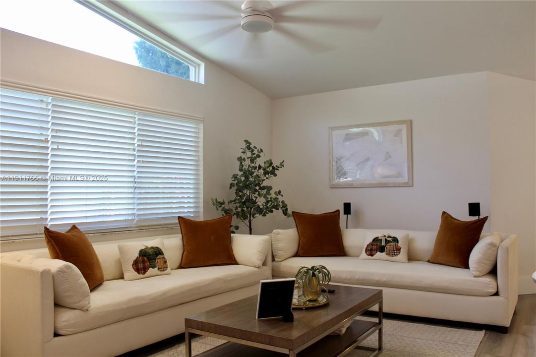 For Sale: $1,150,000 (5 beds, 2 baths, 2597 Square Feet)