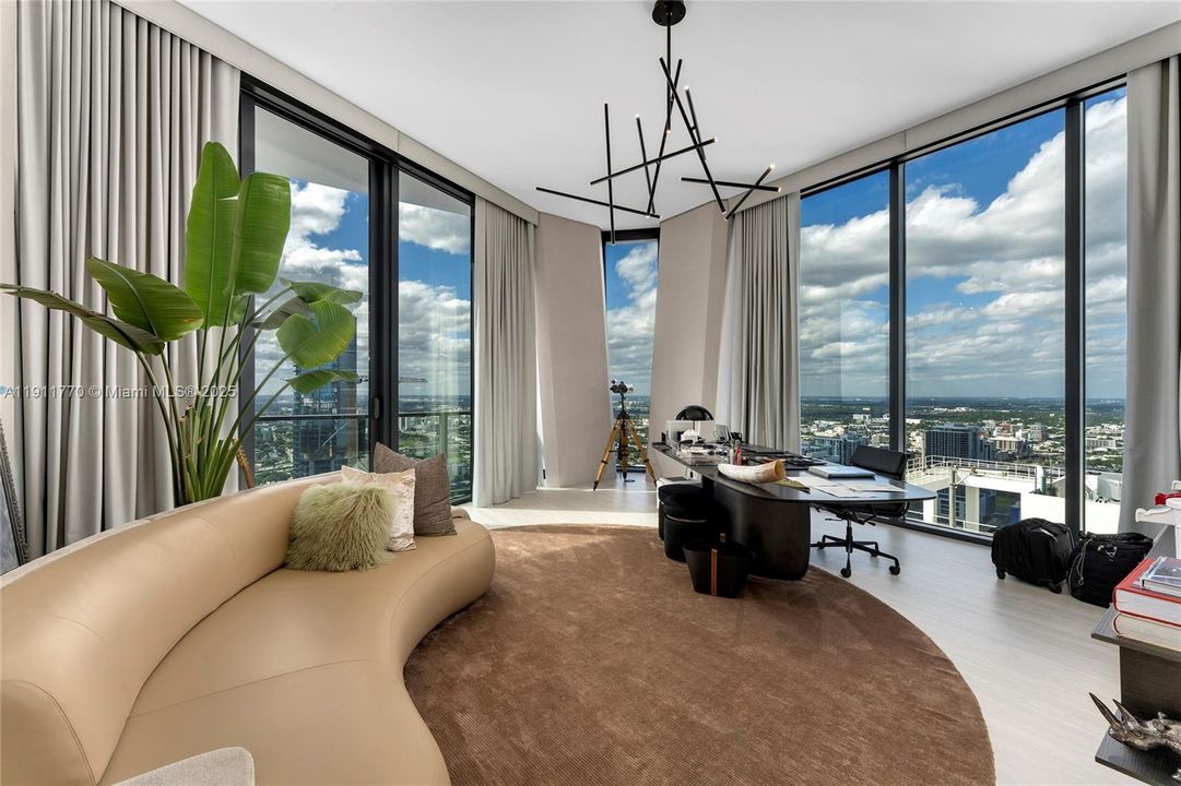 For Sale: $23,800,000 (6 beds, 6 baths, 10338 Square Feet)