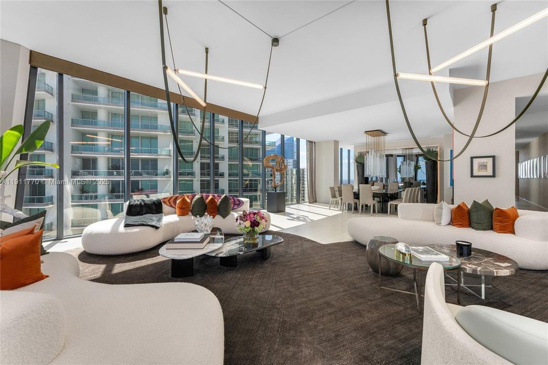 For Sale: $23,800,000 (6 beds, 6 baths, 10338 Square Feet)