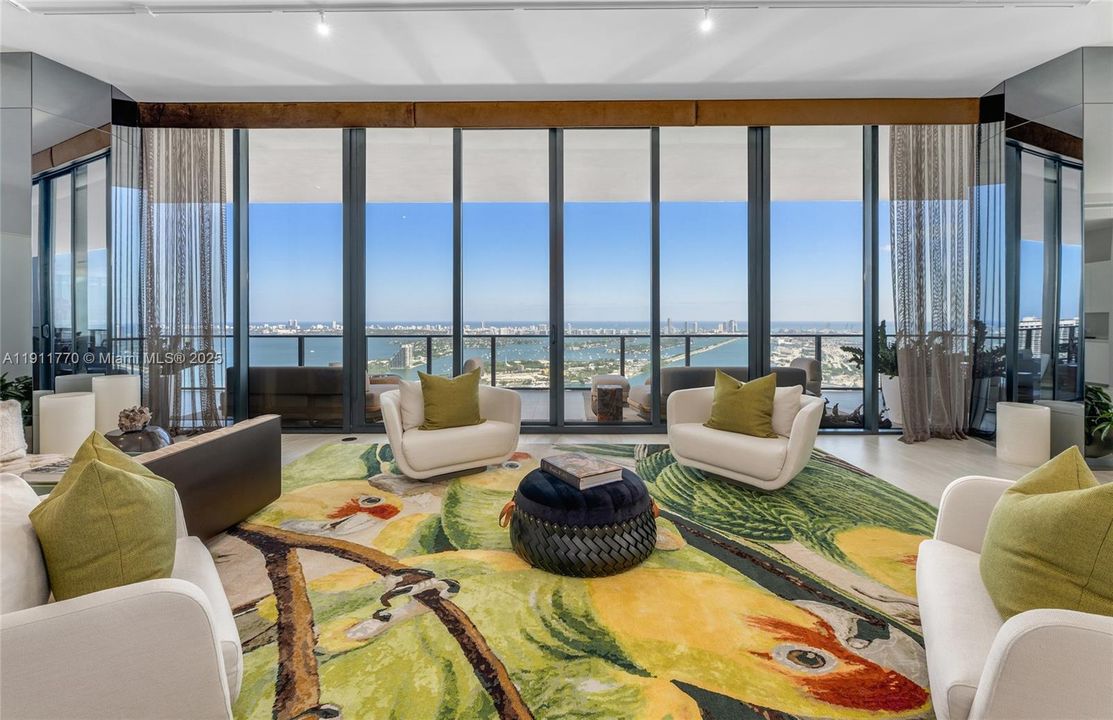 For Sale: $23,800,000 (6 beds, 6 baths, 10338 Square Feet)