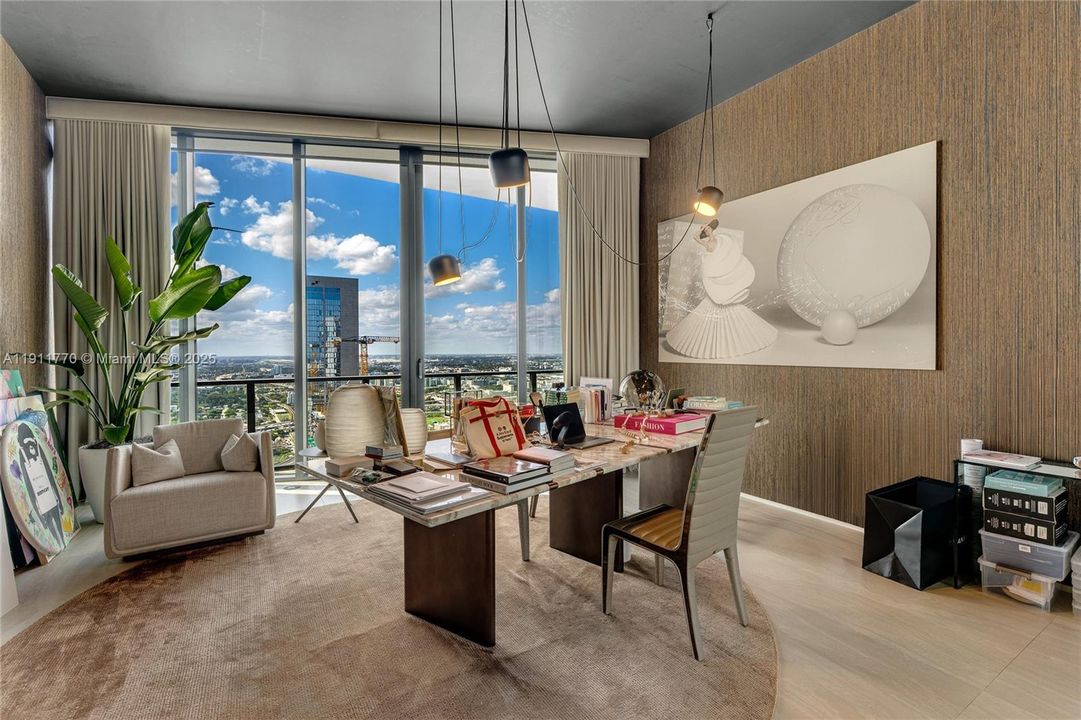 For Sale: $23,800,000 (6 beds, 6 baths, 10338 Square Feet)