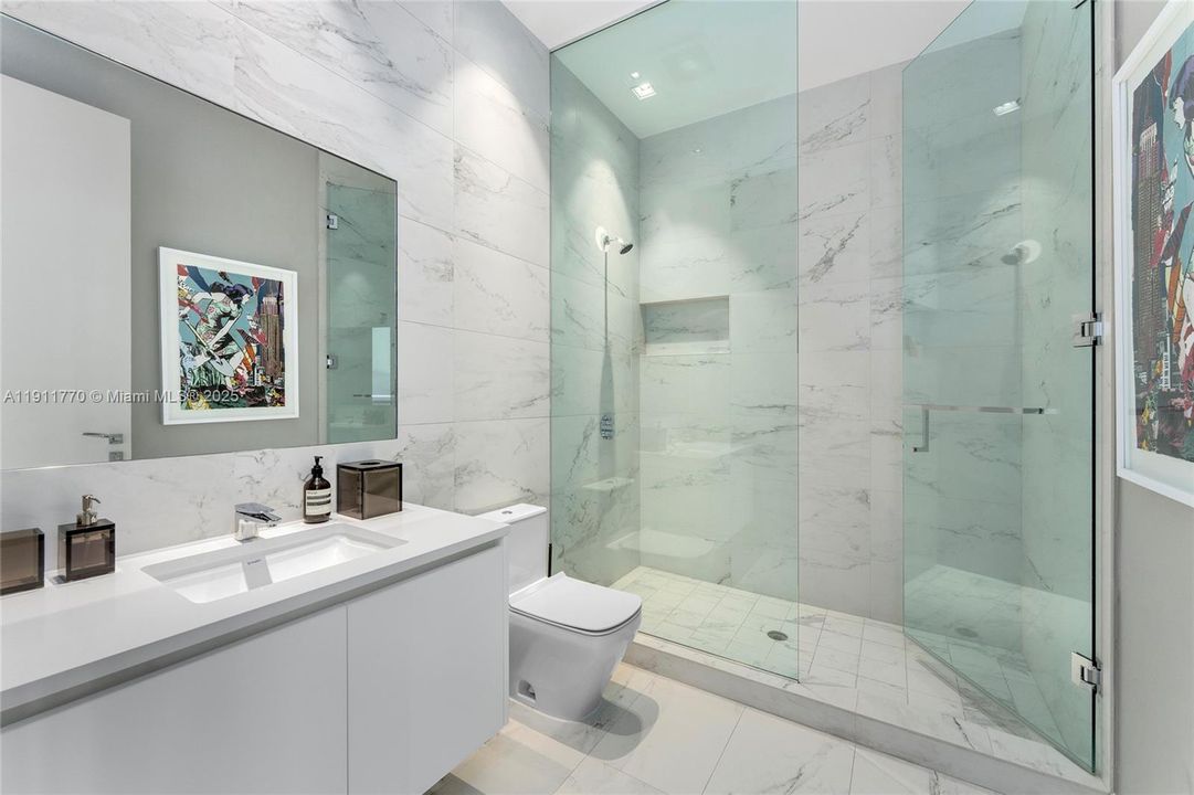 For Sale: $23,800,000 (6 beds, 6 baths, 10338 Square Feet)