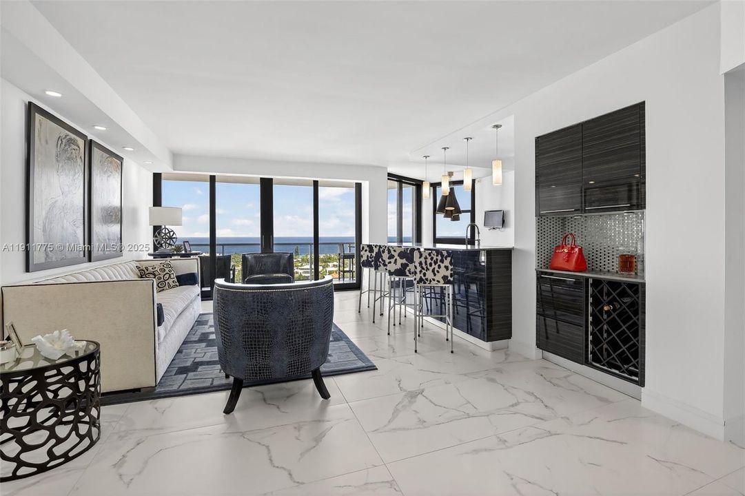 For Sale: $765,000 (2 beds, 2 baths, 1560 Square Feet)