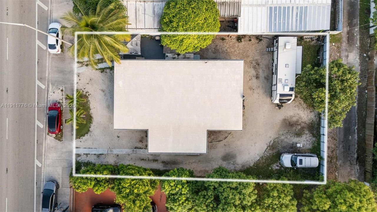 На продажу: $749,000 (0 спален, 0 ванн, 1832 Квадратных фут)