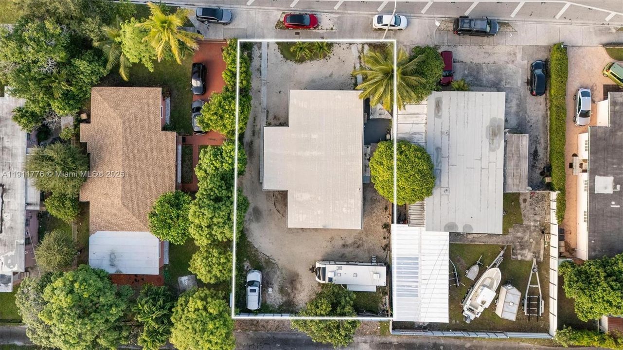 На продажу: $749,000 (0 спален, 0 ванн, 1832 Квадратных фут)