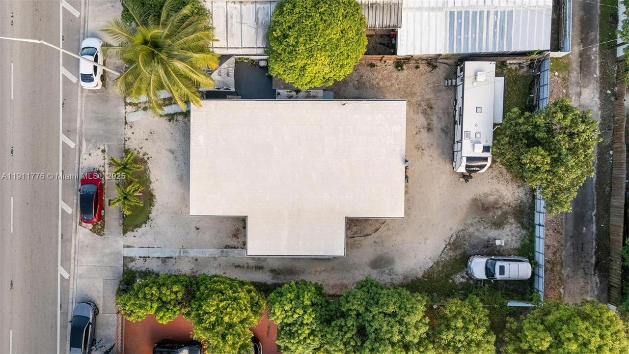 На продажу: $749,000 (0 спален, 0 ванн, 1832 Квадратных фут)