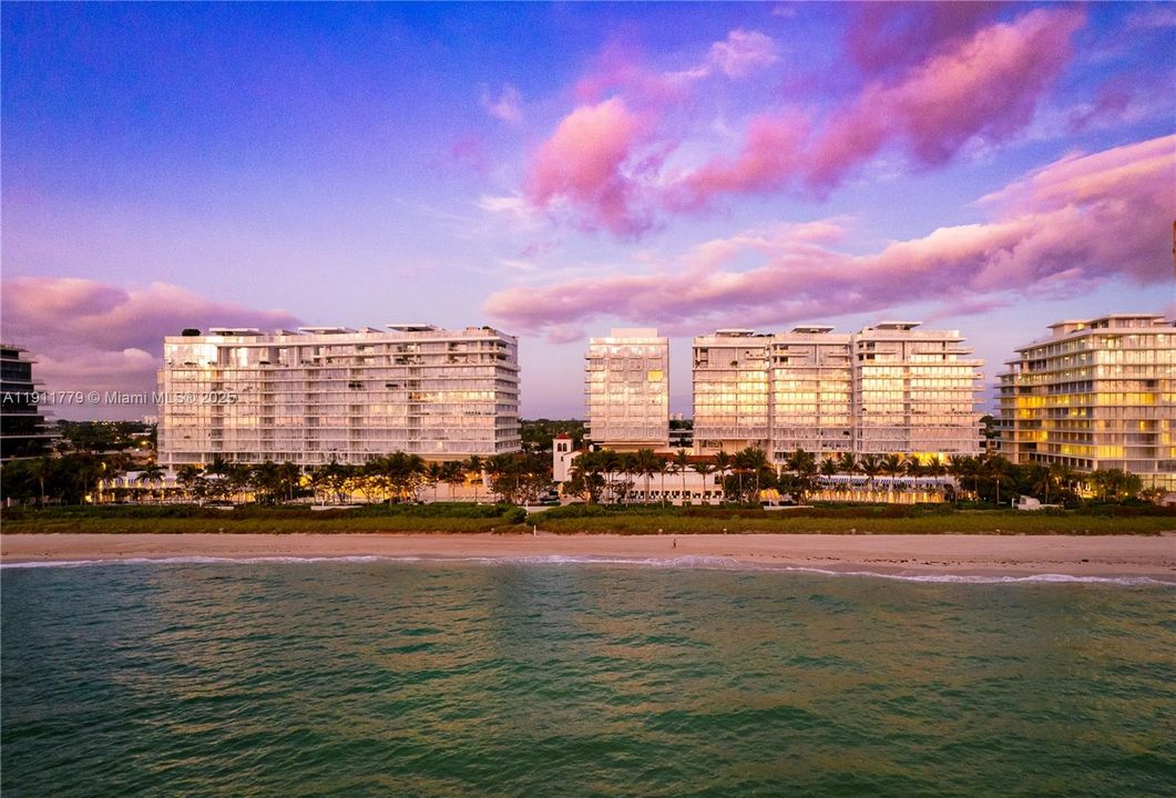 For Sale: $31,500,000 (4 beds, 4 baths, 5321 Square Feet)