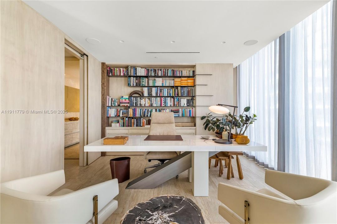 For Sale: $31,500,000 (4 beds, 4 baths, 5321 Square Feet)