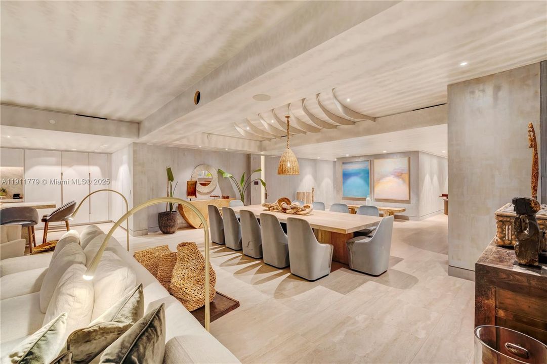 For Sale: $31,500,000 (4 beds, 4 baths, 5321 Square Feet)