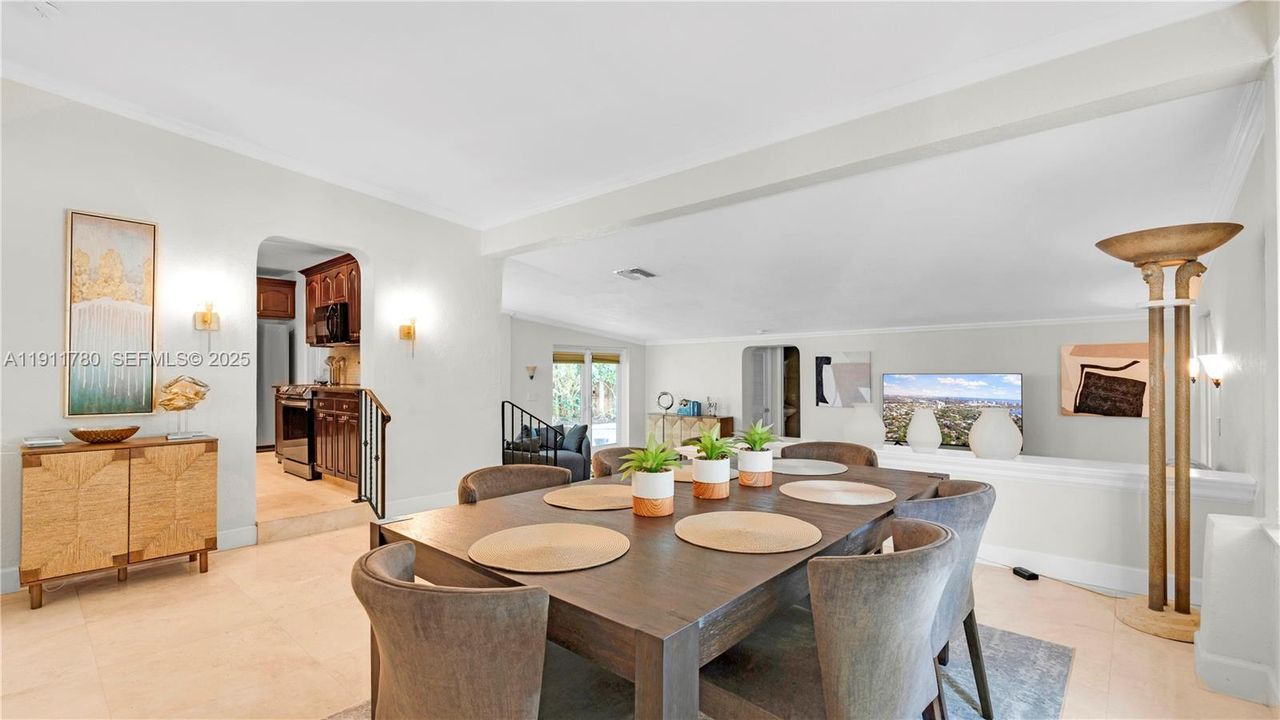 En Renta: $8,500 (4 camas, 4 baños, 2525 Pies cuadrados)