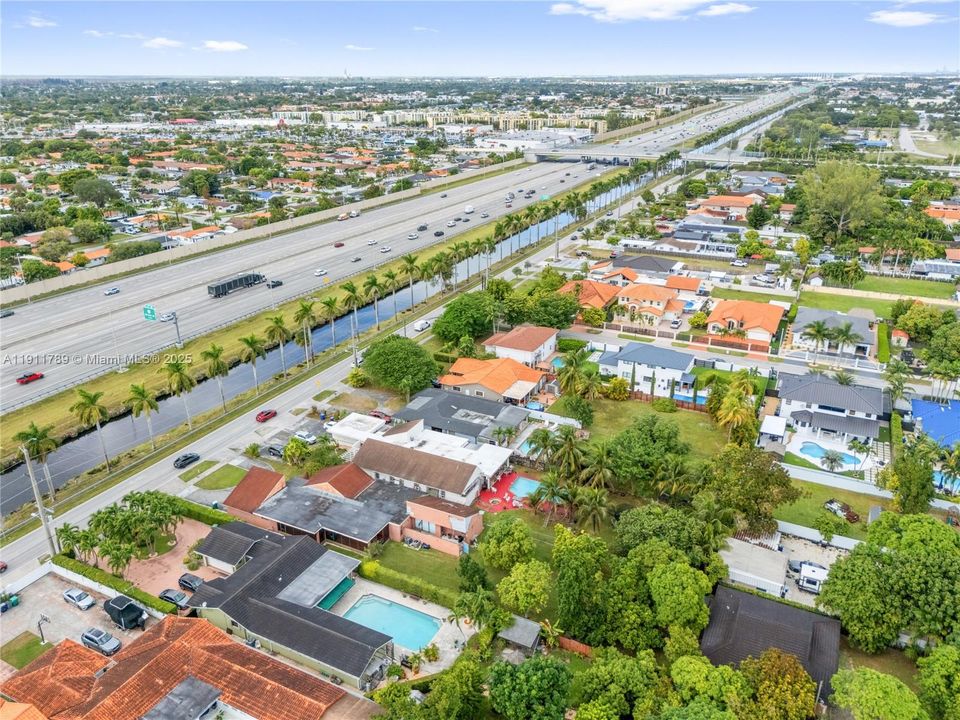 На продажу: $825,000 (4 спален, 2 ванн, 2967 Квадратных фут)