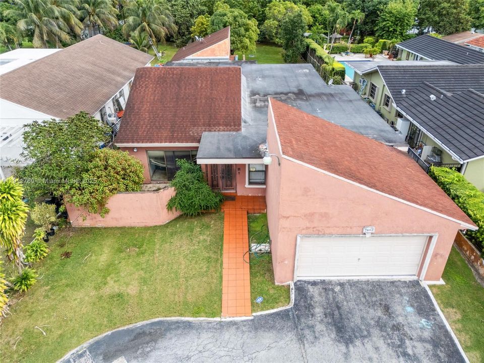 На продажу: $825,000 (4 спален, 2 ванн, 2967 Квадратных фут)