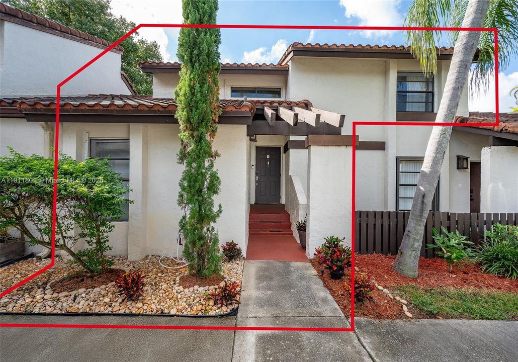 Active With Contract: $450,000 (3 beds, 2 baths, 1340 Square Feet)