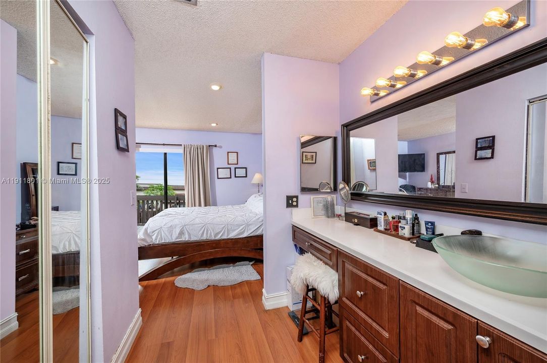 Active With Contract: $450,000 (3 beds, 2 baths, 1340 Square Feet)