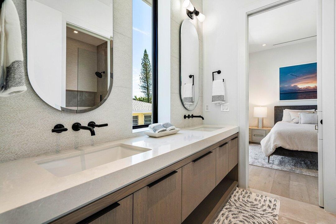 Guest Room Bath