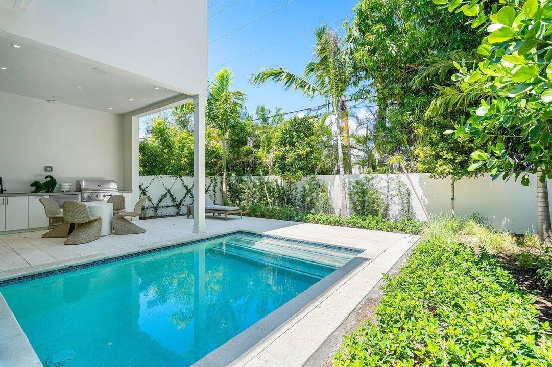 Private Pool