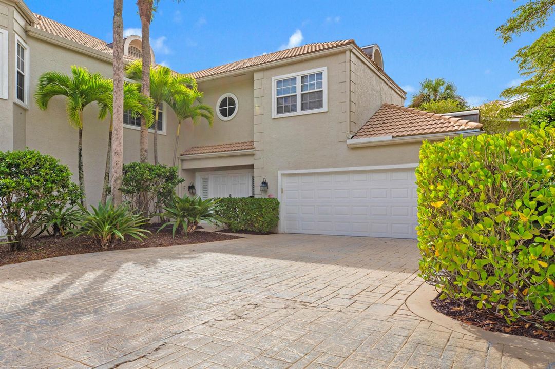 11815 Pebblewood Dr 004