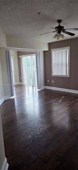 Active With Contract: $2,100 (1 beds, 1 baths, 0 Square Feet)