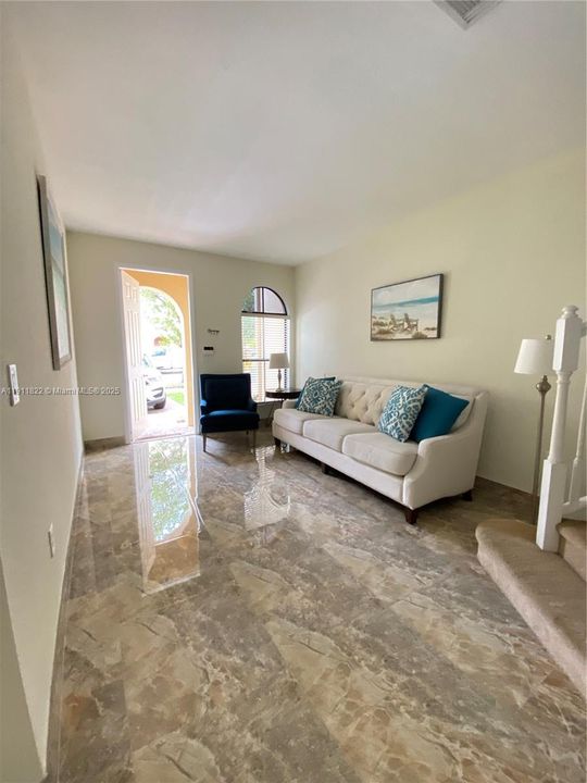 Recently Rented: $3,500 (3 beds, 2 baths, 1854 Square Feet)