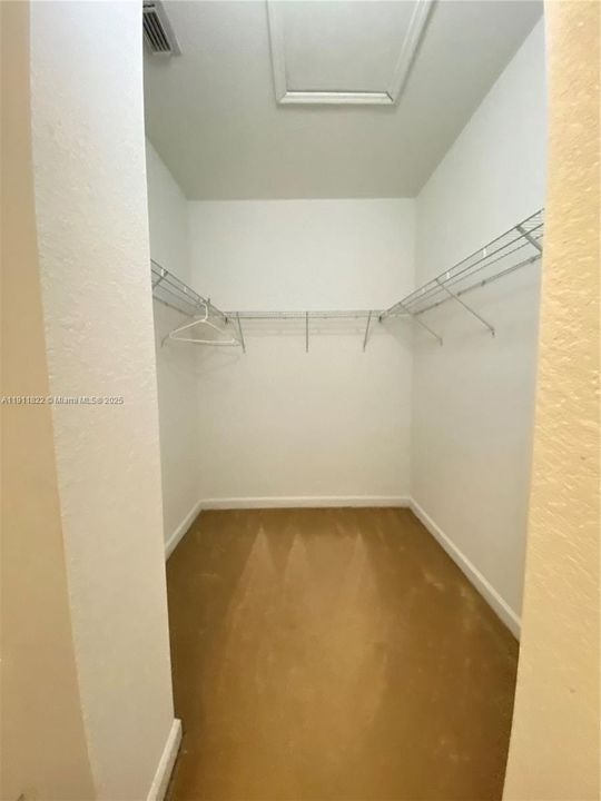 Recently Rented: $3,500 (3 beds, 2 baths, 1854 Square Feet)