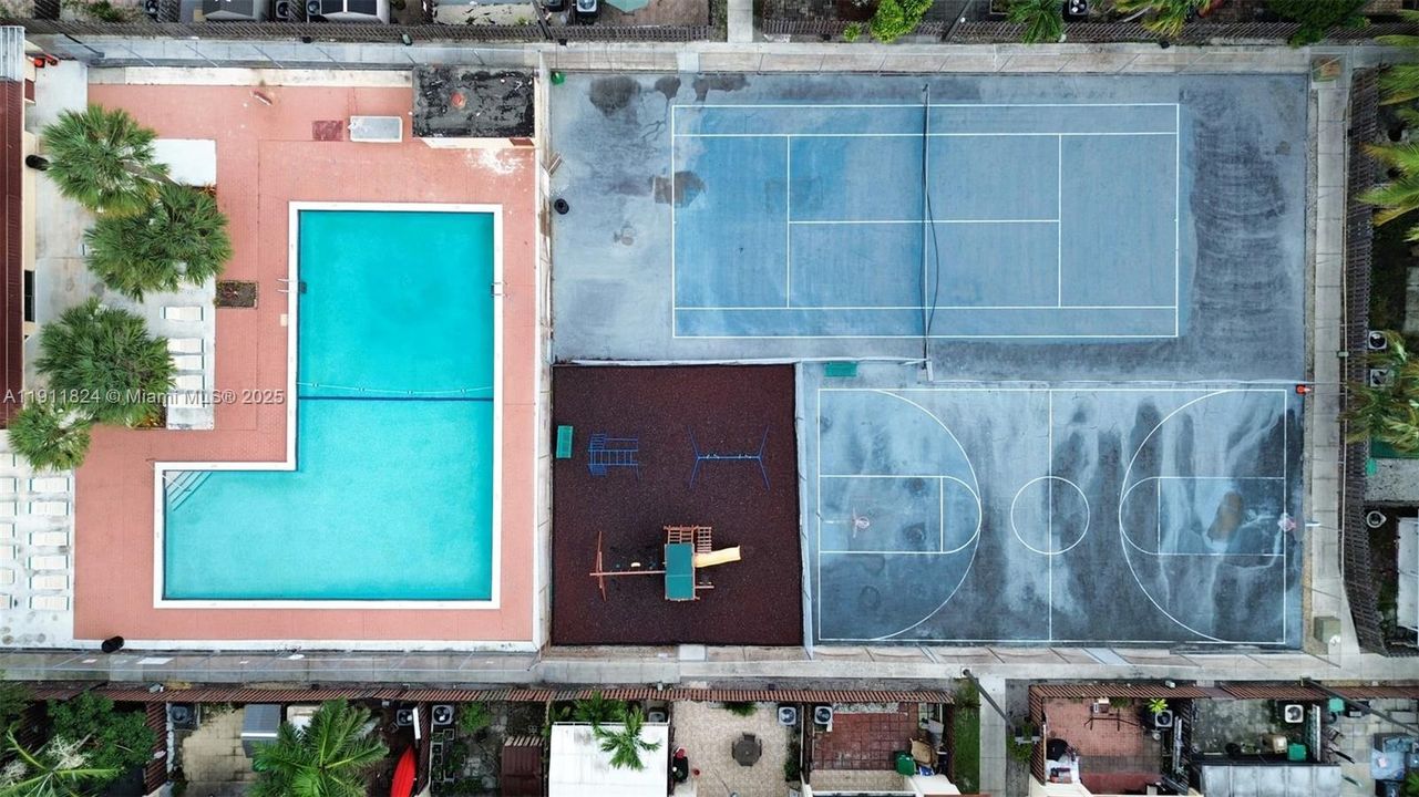 En Venta: $347,999 (3 camas, 2 baños, 1680 Pies cuadrados)