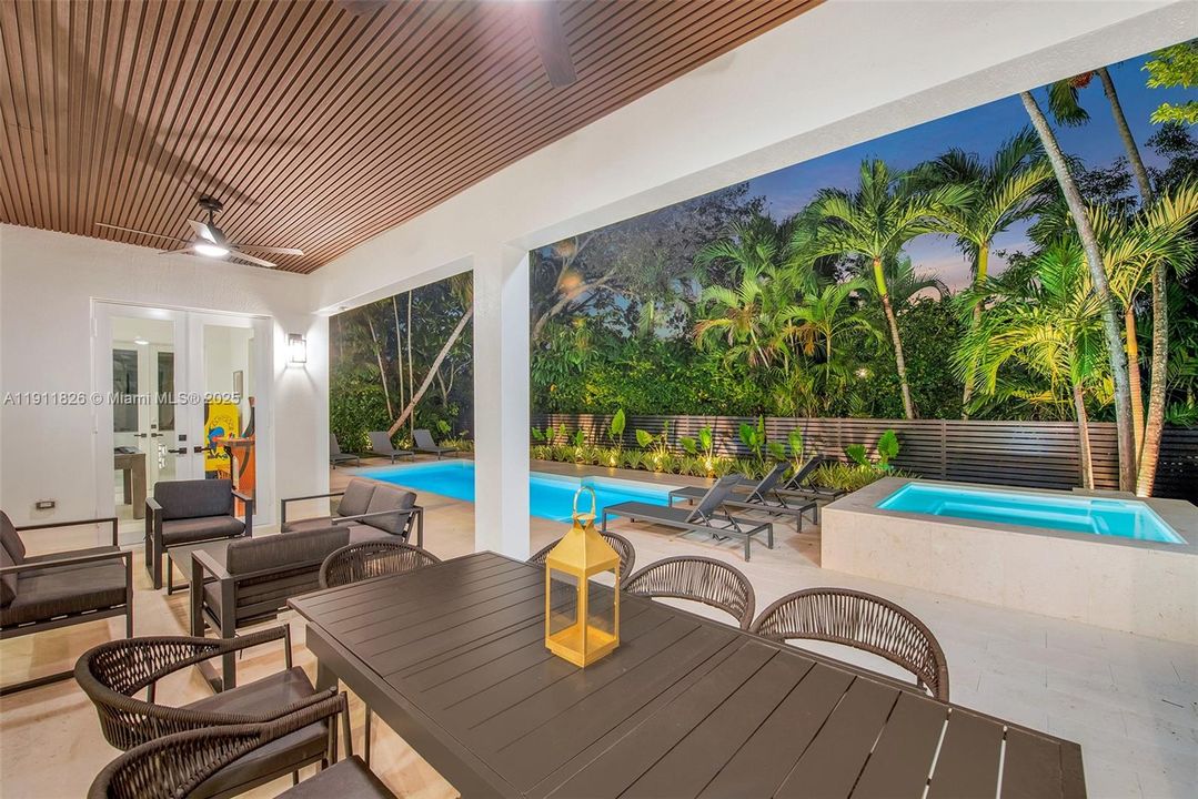 For Sale: $2,699,000 (5 beds, 4 baths, 3128 Square Feet)