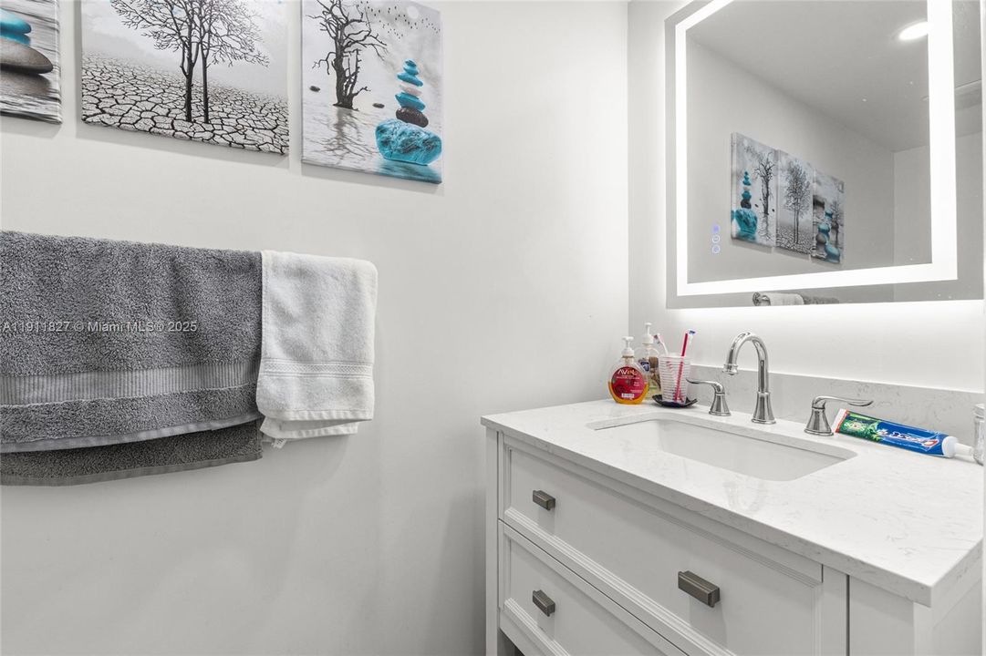 Active With Contract: $549,900 (3 beds, 2 baths, 1796 Square Feet)