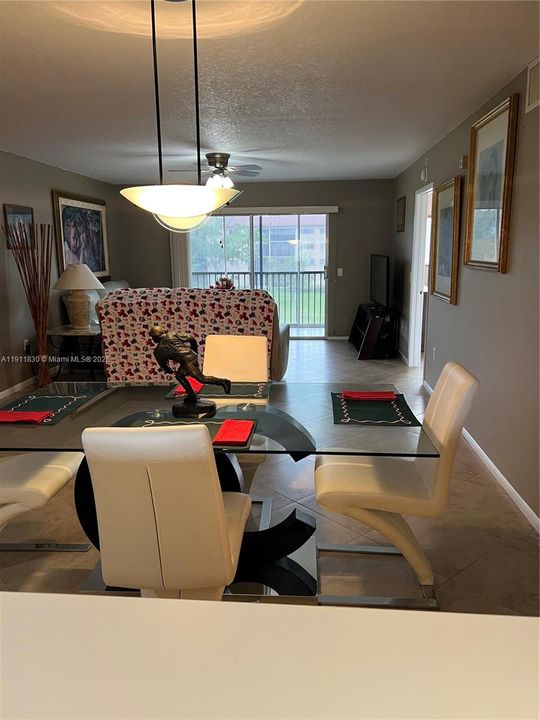 En Venta: $210,000 (1 camas, 1 baños, 1033 Pies cuadrados)