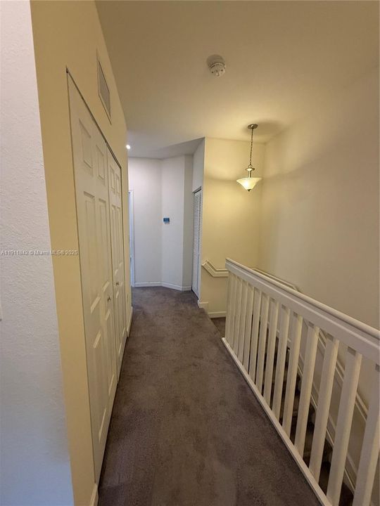 Active With Contract: $3,250 (3 beds, 2 baths, 1621 Square Feet)