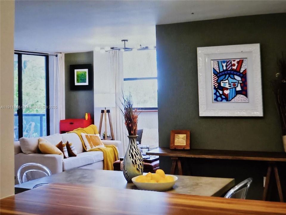 For Sale: $799,000 (3 beds, 2 baths, 1710 Square Feet)