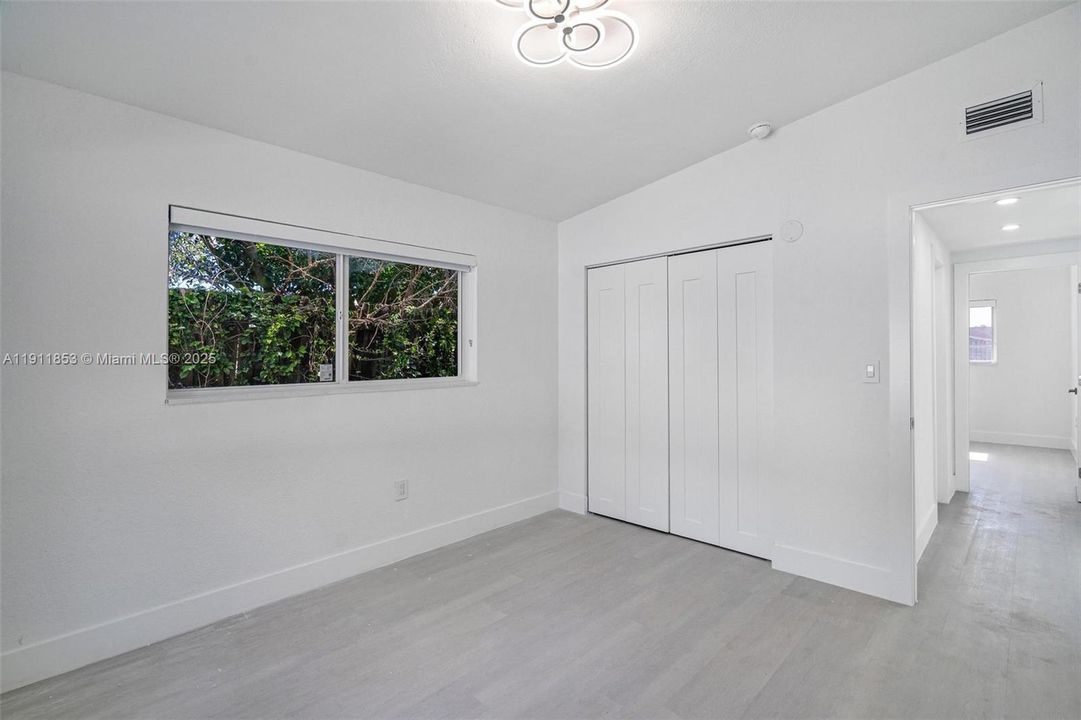 待售: $670,000 (3 贝兹, 2 浴室, 1576 平方英尺)