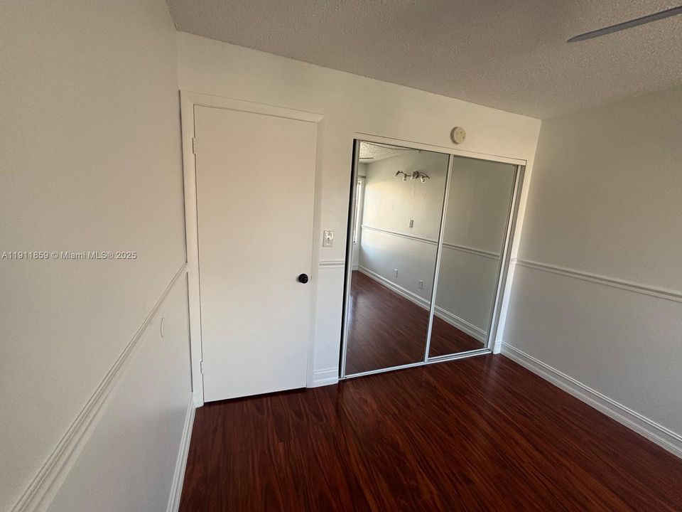 For Rent: $3,600 (4 beds, 3 baths, 1690 Square Feet)