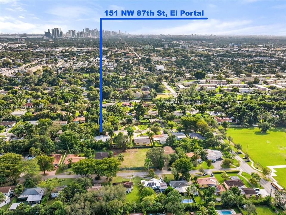 En Venta: $1,995,000 (3 camas, 3 baños, 1950 Pies cuadrados)