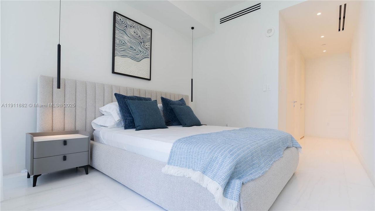 Recently Rented: $14,500 (2 beds, 3 baths, 1675 Square Feet)