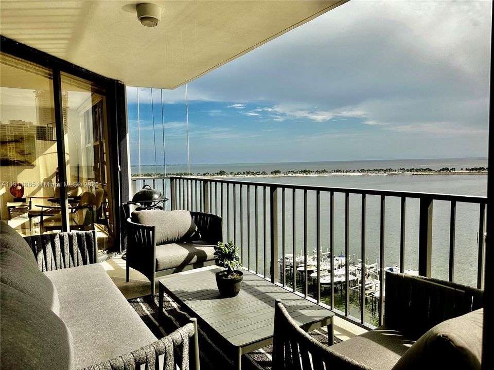 待售: $1,258,000 (3 贝兹, 2 浴室, 2133 平方英尺)