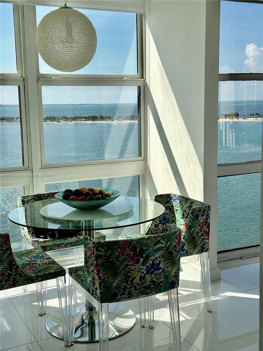 待售: $1,258,000 (3 贝兹, 2 浴室, 2133 平方英尺)