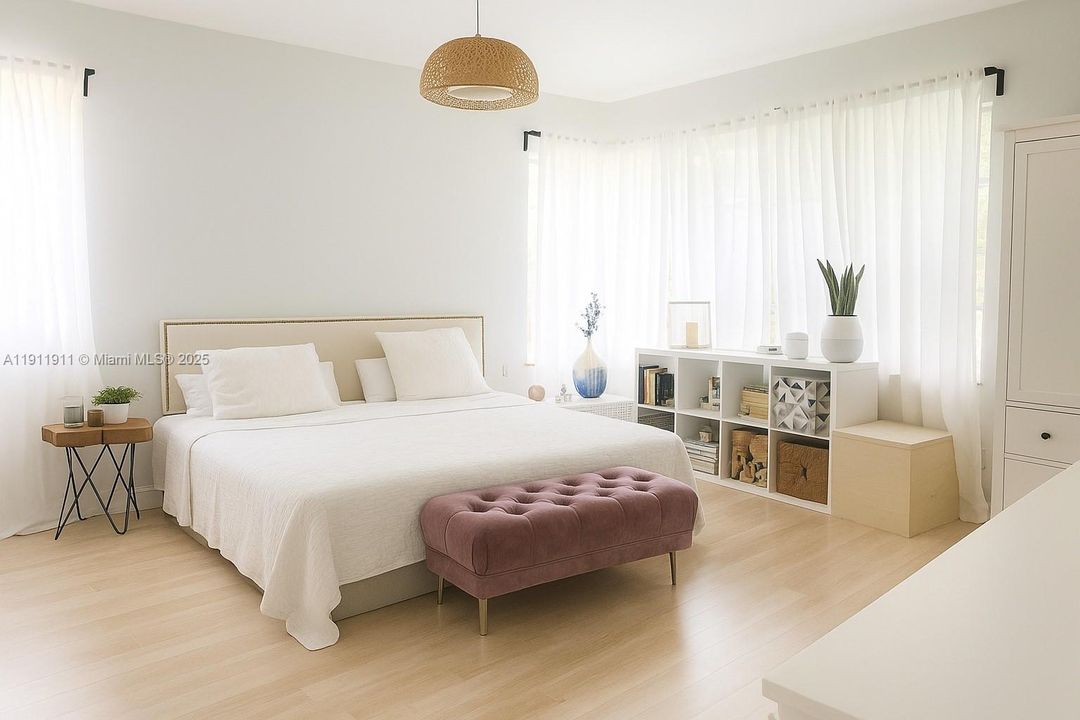 For Sale: $315,000 (1 beds, 1 baths, 890 Square Feet)