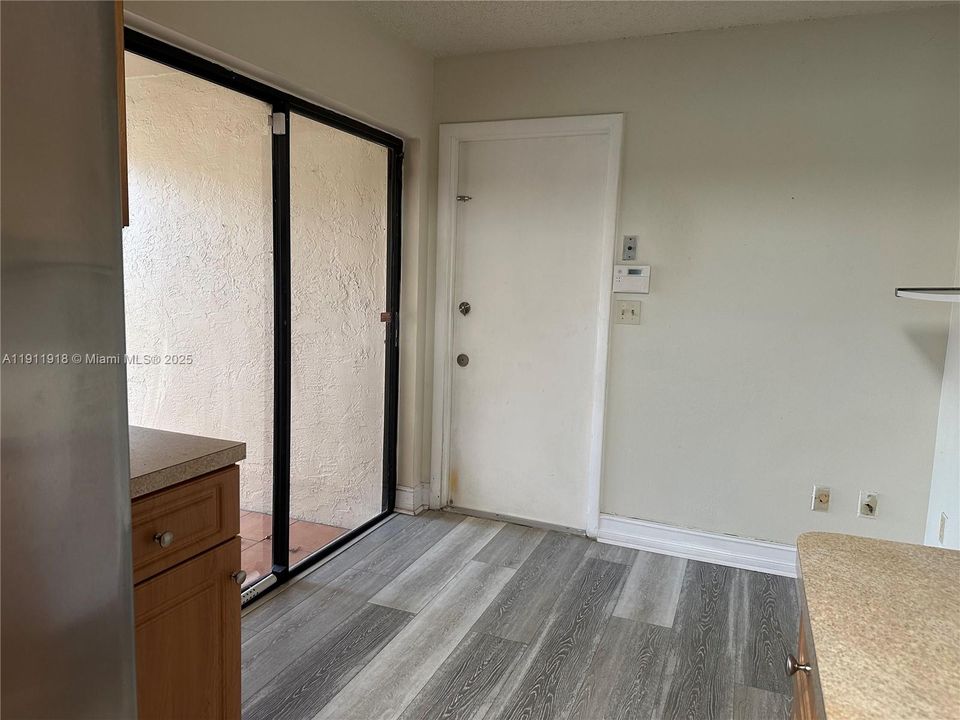 На продажу: $520,000 (3 спален, 2 ванн, 1492 Квадратных фут)