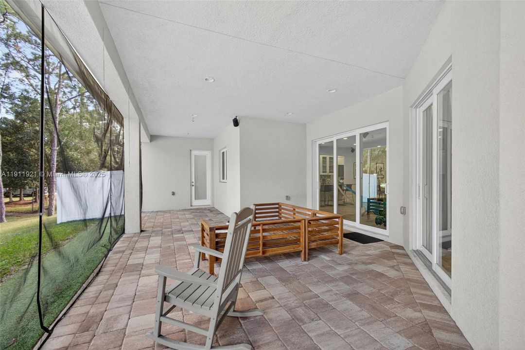 For Sale: $1,450,000 (4 beds, 3 baths, 3231 Square Feet)