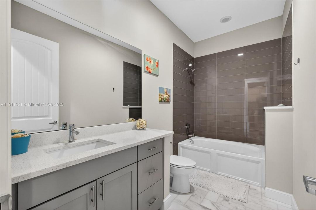 For Sale: $1,450,000 (4 beds, 3 baths, 3231 Square Feet)