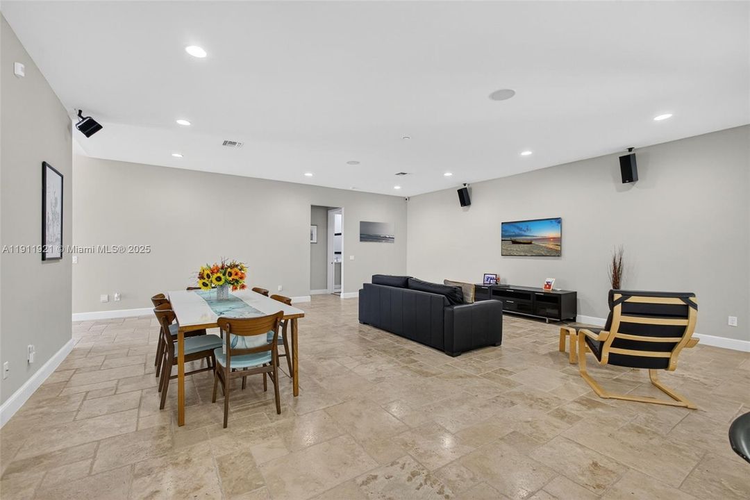 For Sale: $1,450,000 (4 beds, 3 baths, 3231 Square Feet)