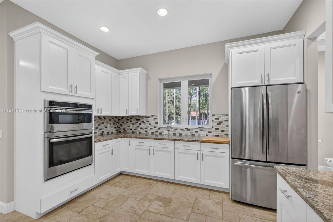 For Sale: $1,450,000 (4 beds, 3 baths, 3231 Square Feet)