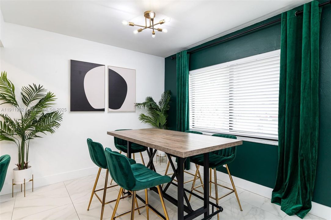 For Sale: $950,000 (0 beds, 0 baths, 2280 Square Feet)