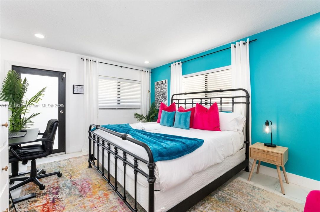 For Sale: $950,000 (0 beds, 0 baths, 2280 Square Feet)