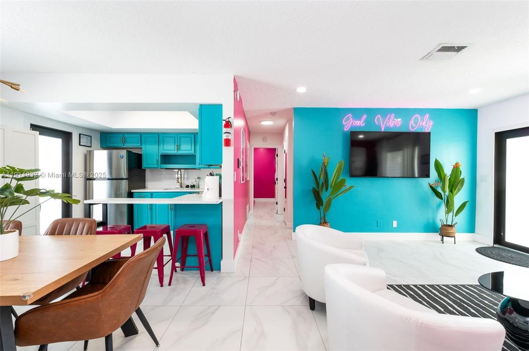 For Sale: $950,000 (0 beds, 0 baths, 2280 Square Feet)